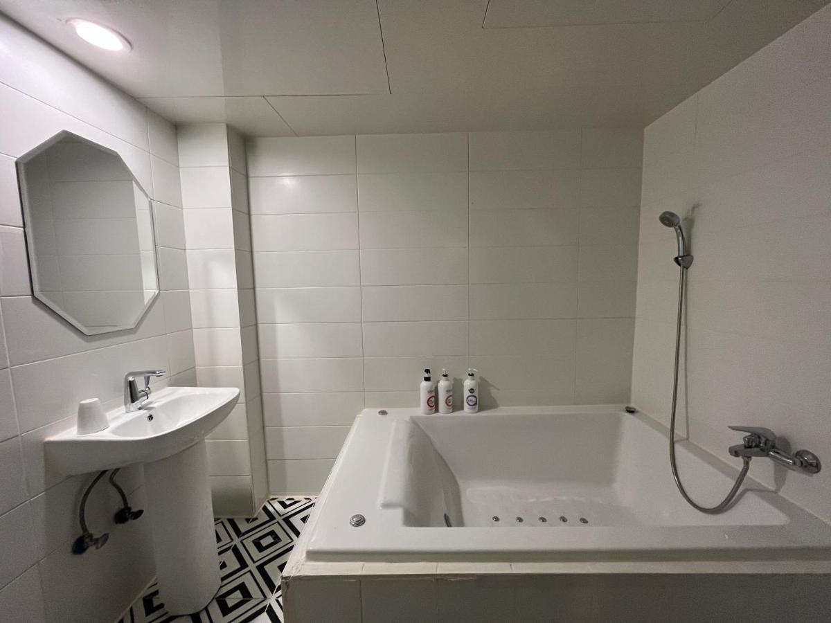 Hotel Yaja Hwajeong Station جويانج المظهر الخارجي الصورة